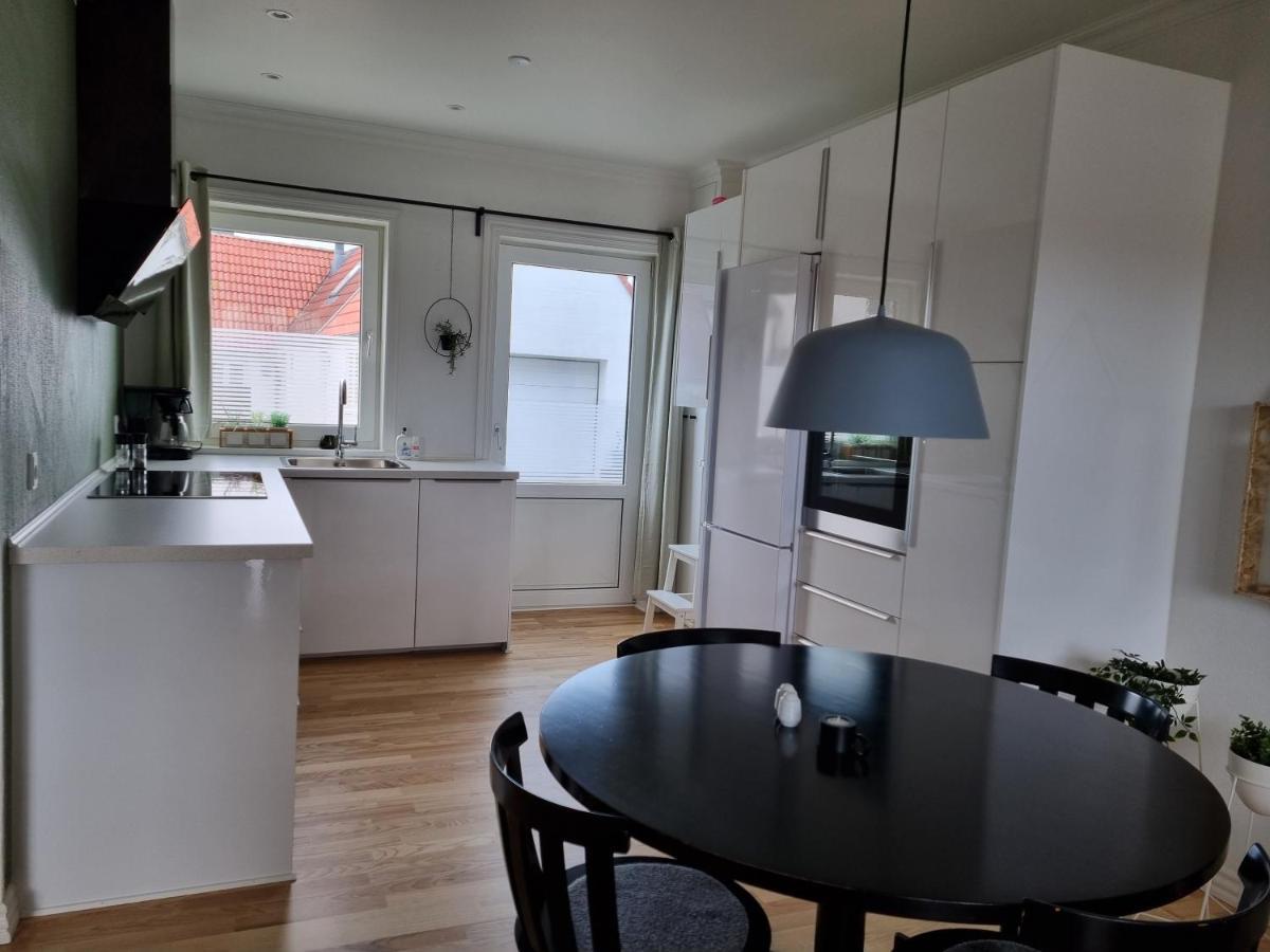 Lokken Centrum Ferielejlighed-Apartment 4E Bagian luar foto